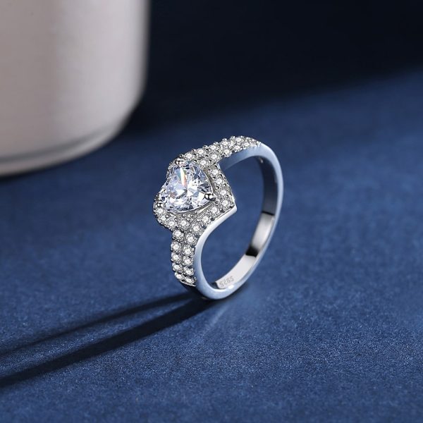 Classic Heart Zircon Rings Jewelry Hot on Sale